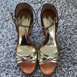Coach Gold Heels Size 8.5 GUC